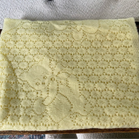 Vintage Other - Vintage MCM 70s Pastel Yellow Soft Baby Blanket Teddy Bear Design